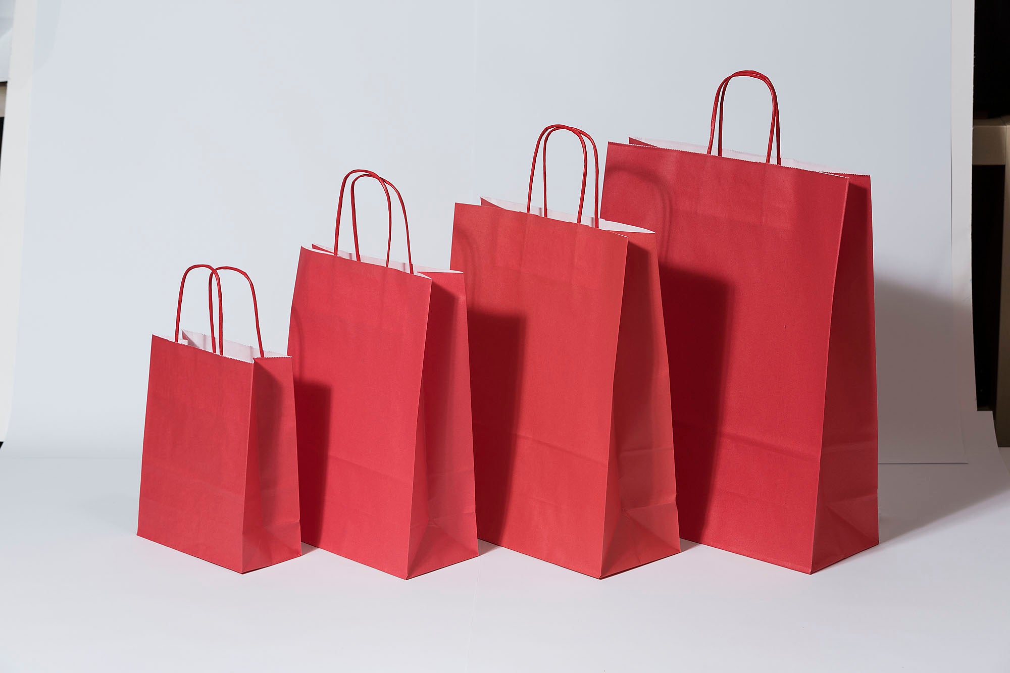 Paper Carrier Bags Red 18+8x24cm Kraft 100 grams (50 pieces) [PAM1822R]