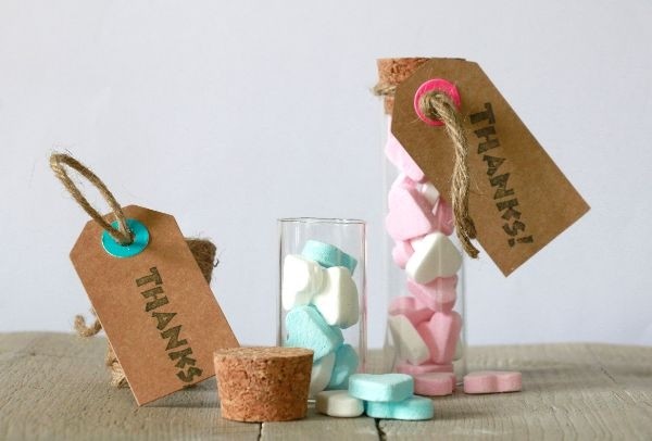 Glass Tube with cork Ø3cm and 10cm tall (set of 12 pcs) [IFS-29142]