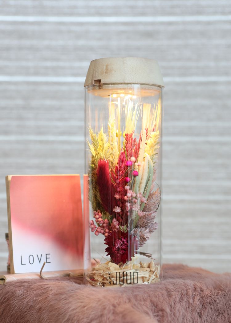 Glass cylinder with LED in wooden lid 23cm high (1 pcs.) [IFS-30181]