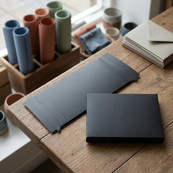 Kraft Gift Boxes Matt Black 13.7x1.6x19.1cm (25 pieces) [BK1]