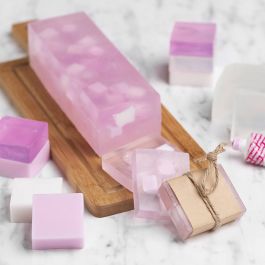 Silicone mould in a wooden box, H: 8 cm, L: 27,5 cm, W: 8,6 cm, 1500 ml, 1 pc [HOB-371813]
